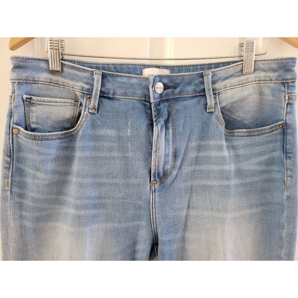 Driftwood Womens Collette Baby blue aztec cropped jean size 32 Embroidered hem - Picture 5 of 7